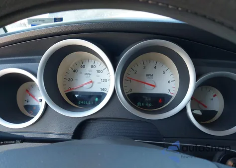 2006 Dodge Magnum from USA, damaged, VIN 2D4FV47V36H437972